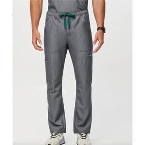 FIGS Technical Collection Cairo Cargo Scrub Pants – Gray Stretch – Men’s L